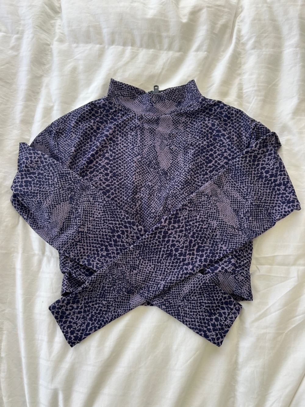 Acacia Indo top size M, color is Samba